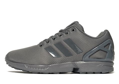 adidas zx flux grey white.